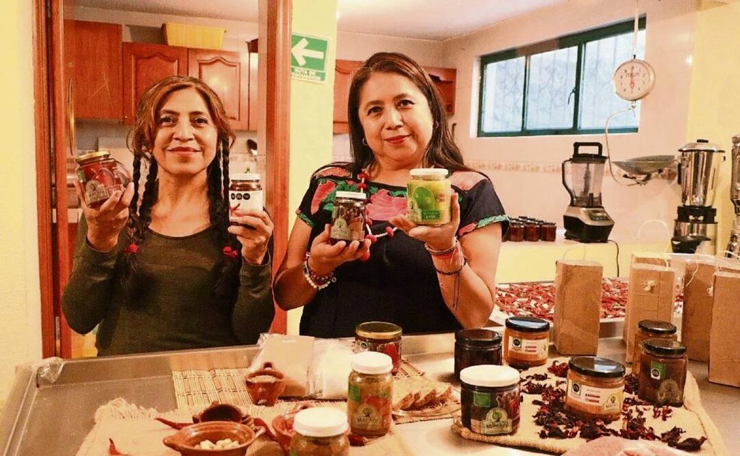 Hermanas hacen salsas y mermeladas con único sabor a Xochimilco