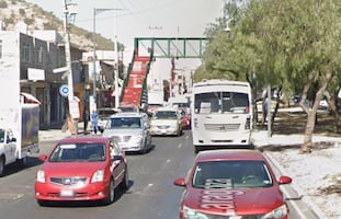 Sin casco y a toda velocidad: Biker muere tras brutal caída en Iztapalapa