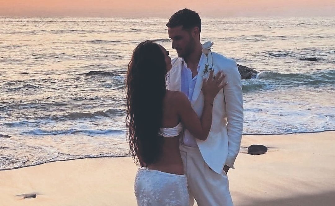 Santiago Giménez mete gol… en el amor y celebra boda en Nayarit