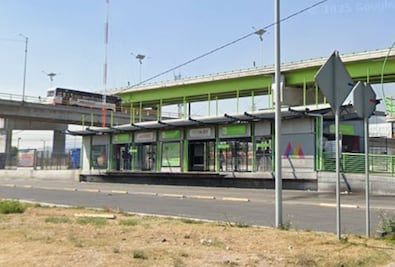 Macabro hallazgo en Ecatepec: Cuerpo flotaba junto al Mexibús Las Américas