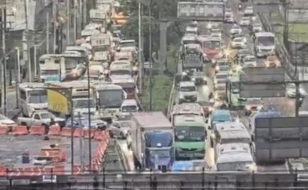 Calzada Ignacio Zaragoza colapsada por socavón ¿Cómo evitar el caos vial?