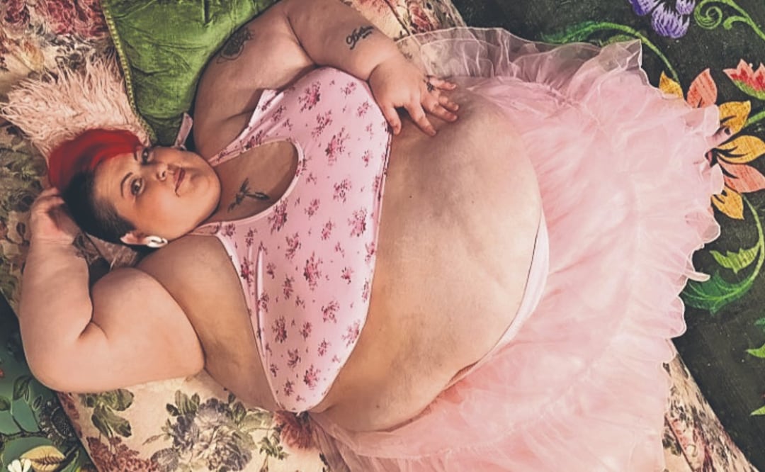 ¡Factura con sus kilos! La influencer XXXL que convirtió su fantasía en una mina de oro (Foto: Daily Star)