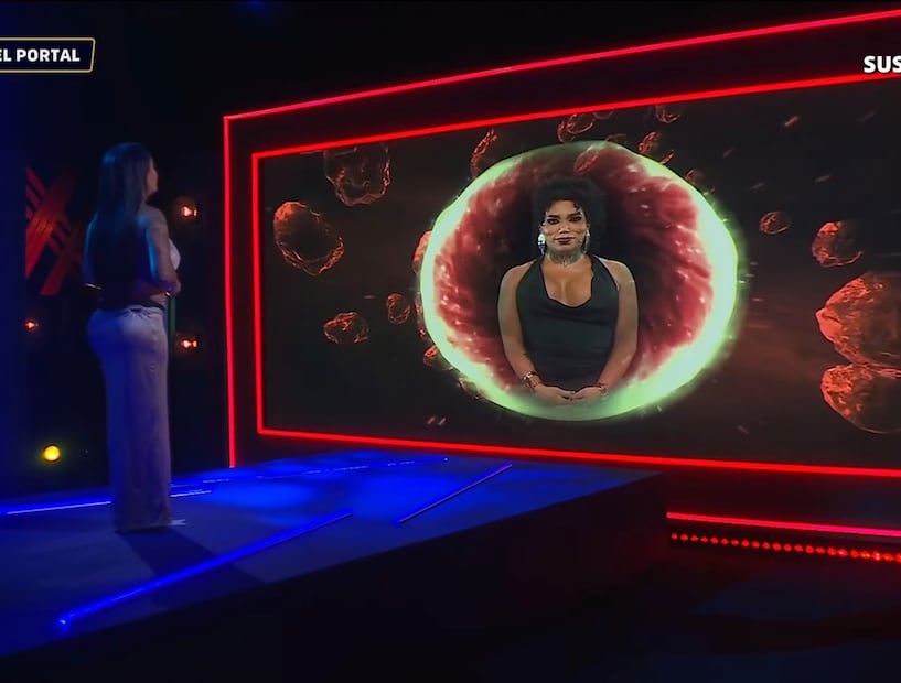 Karina Torres y Paola Suárez en El Portal (Vía: VIX)