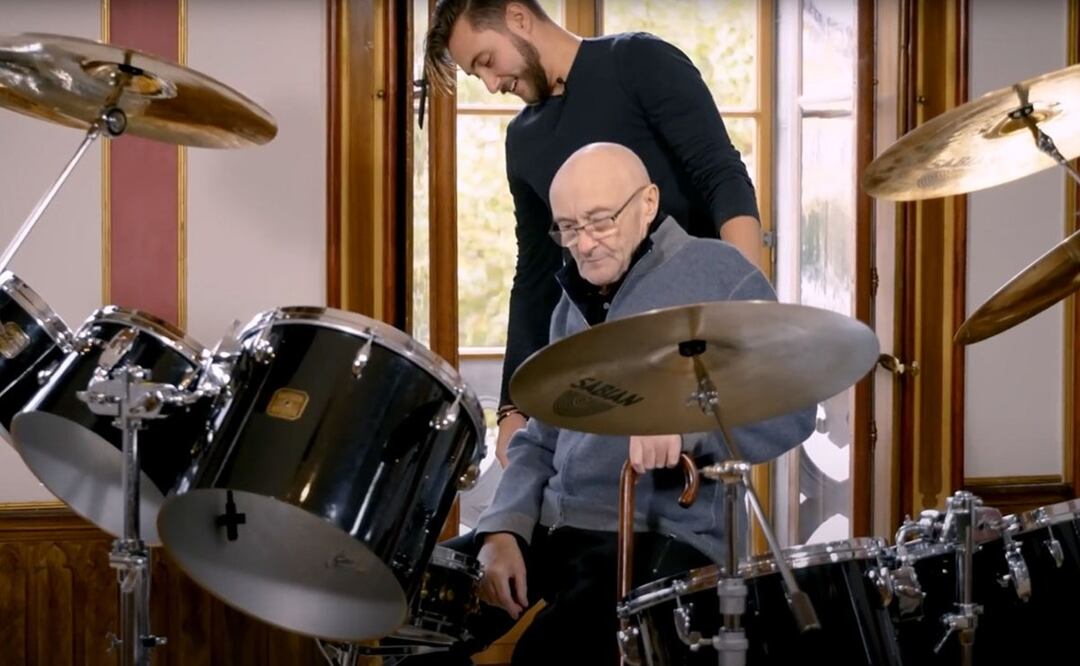 Phil Collins regresa a la batería después de 15 años