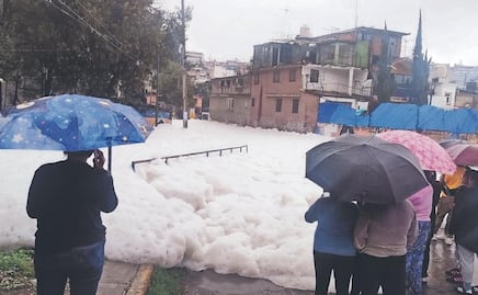 Se desborda la presa Los Cuartos en Naucalpan, Edomex ¿Autoridades mienten con la cifra de afectados?