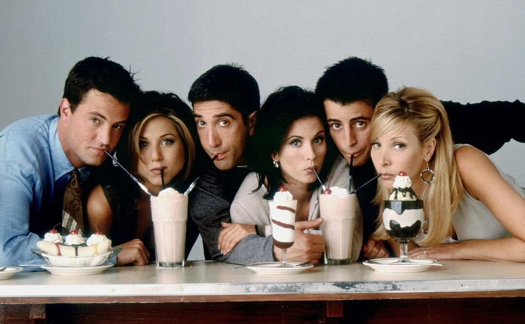 Protagonistas de ‘Friends‘, la otra “familia” de Matthew Perry, dicen estar “devastados” tras muerte