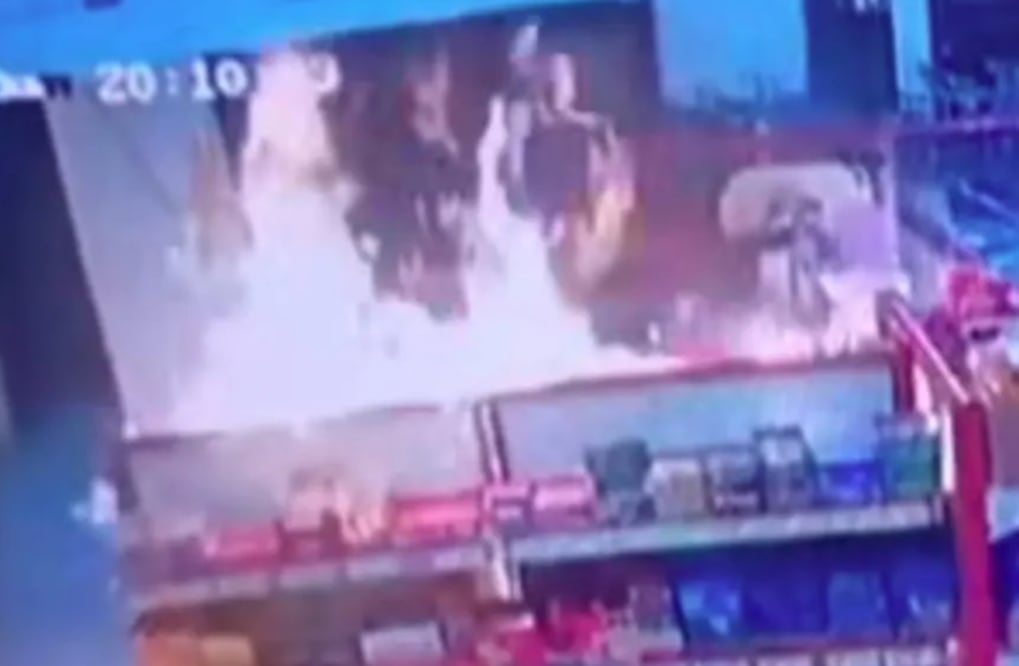 Muere Henry, niño quemado en Valle de Chalco tras ataque con bomba molotov (Foto: Redes Sociales)