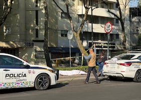 Motociclista se da duro con tronco y muere en División del Norte