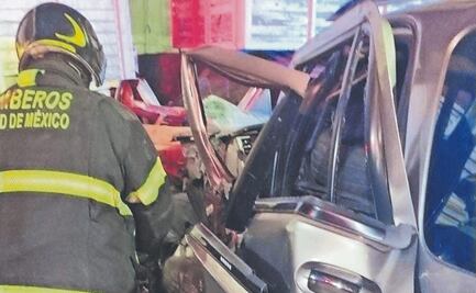 Mujer muere prensada dentro de su camioneta en la alcaldía Iztapalapa 