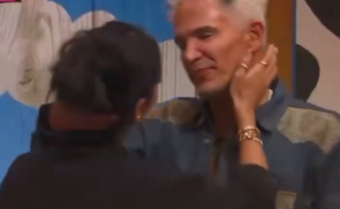 “No quiero entrar en tu mente, sino en tu corazón”: Julio Camejo le tira la onda a Manelyk en La Granja VIP
Foto: captura / redes sociales