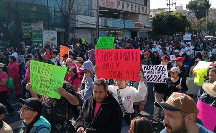 Locatarios bloquean Calzada de Tlalpan y marcha a la Sedeco, rutas alternas