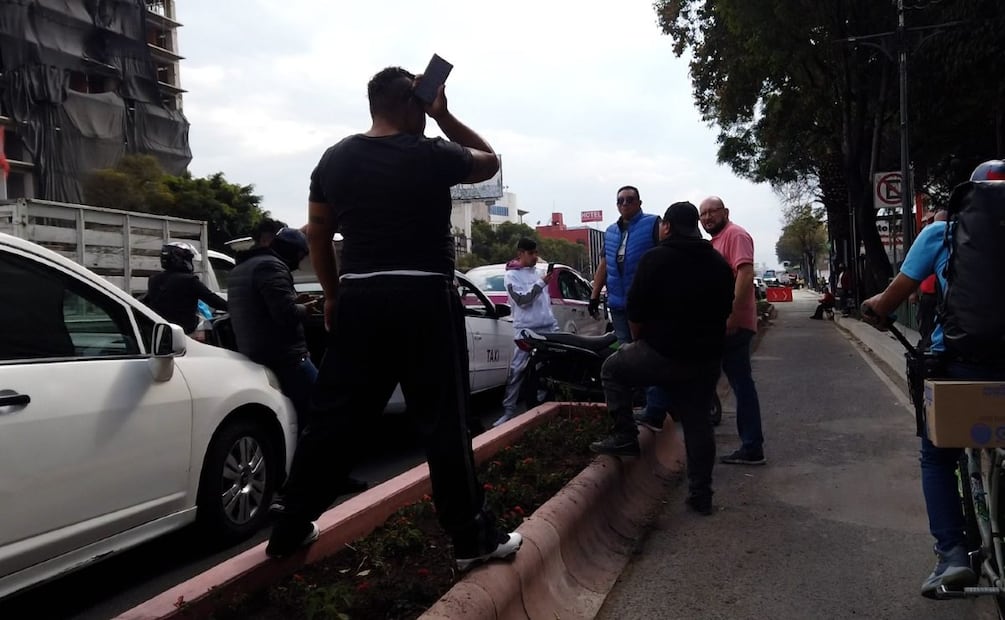 Foto: Especiales (El ataque a los periodistas por el grupo de taxistas ocurrió alrededor de las 14:00 horas en la alcaldía Benito Juárez)