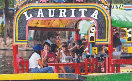 Remeros de Xochimilco critican a los turistas mexicanos por la crisis económica en Semana Santa