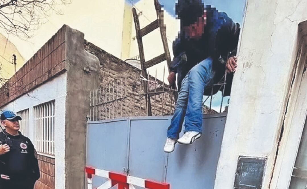 Rata intenta robar una casa, pero un pico de la reja se le quedo clavado en el tobillo