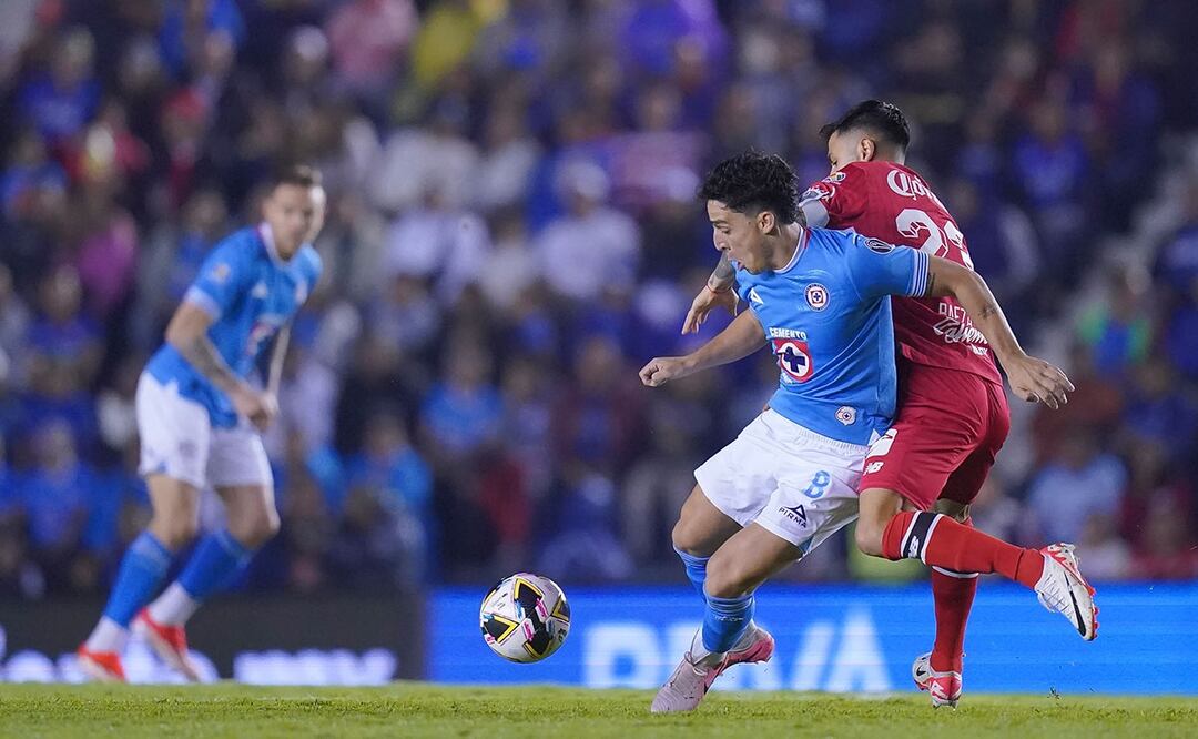 A Cruz Azul se le aparece el Diablo y rescata de puro 'chorizo' el empate