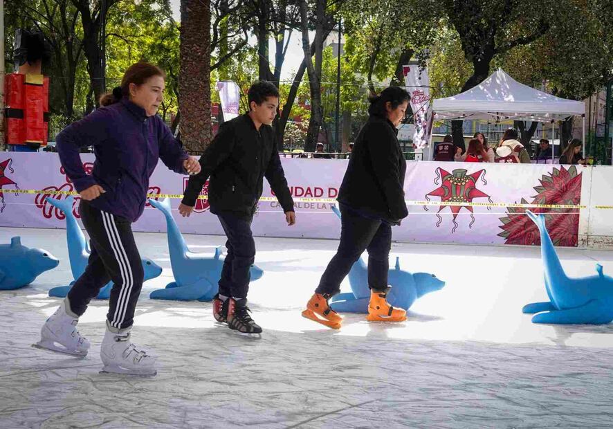 Pistas de hielo GRATIS en CDMX: ubicaciones y fechas confirmadas para disfrutar este invierno. Foto: (Cuartoscuro)