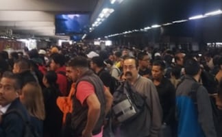 Línea 3 del Metro CMDX saturada: Reportan retrasos y servicio lento