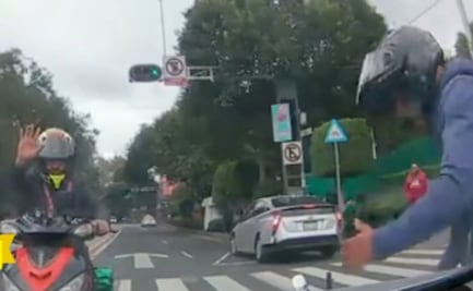 VIDEO: Biker choca y culpa a conductor inocente, ¿todo fue una trampa para extorsionarlo?