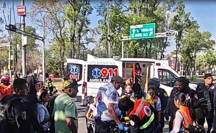 Pipa atropella a mujer y menor que viajaban en una motoneta eléctrica, en alcaldía Cuauhtémoc