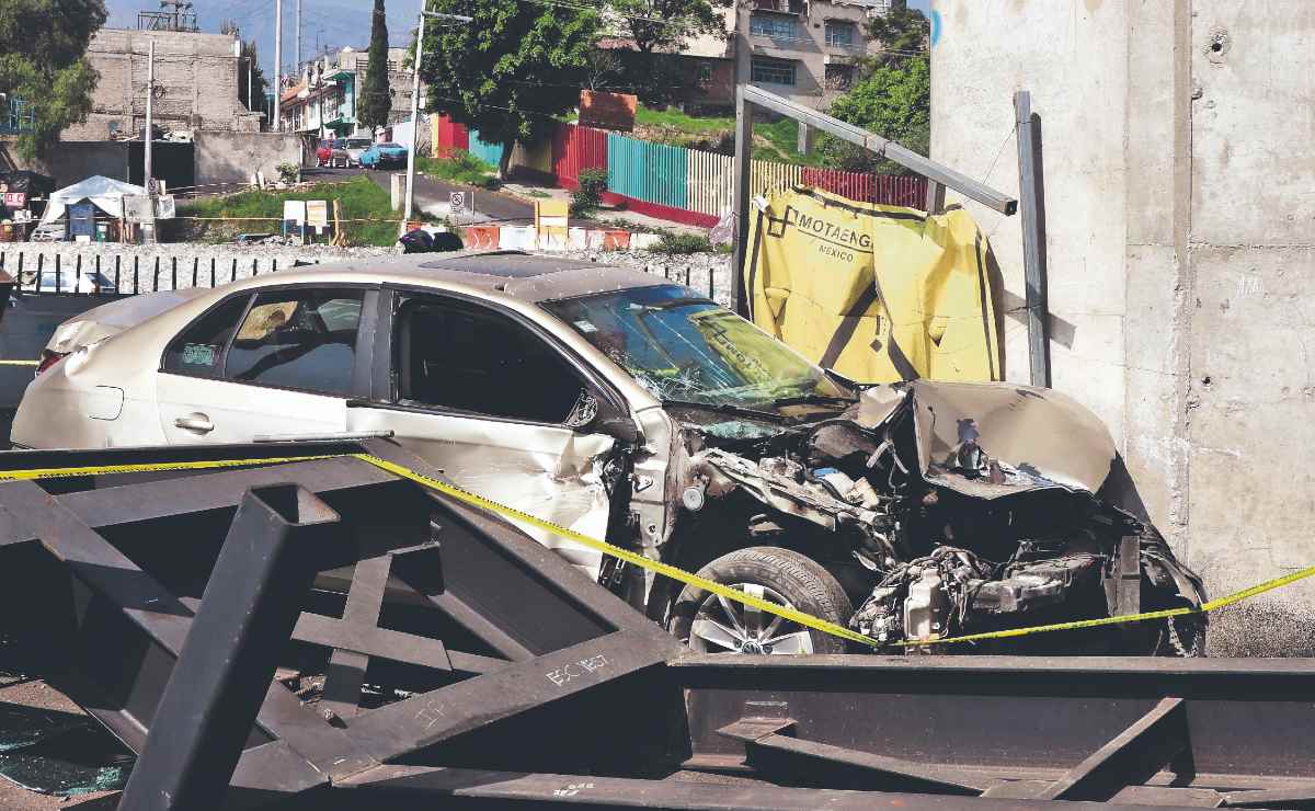 Por sentirse rápido y furioso un hombre murió estampado contra un pilar de la México-Puebla
