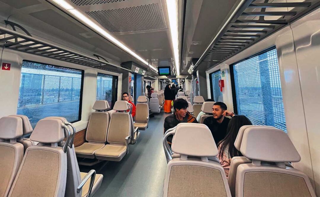 Pasajeros del Tren Interurbano reportan serias demoras en el servicio