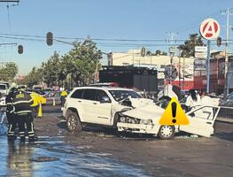 Muere hombre tras ser embestido varios metros por una camioneta en calzada Ermita Iztapalapa
