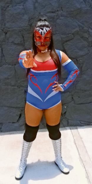 luchadora_2.png
