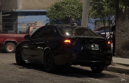 Ataque a balazos en Ecatepec deja un muerto junto a un BMW sin placas