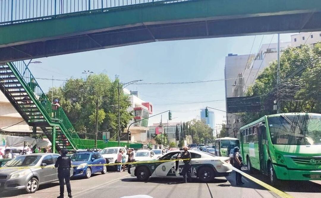Paciente del IMSS no aguanta el dolor testicular y se avienta de un puente, en CDMX