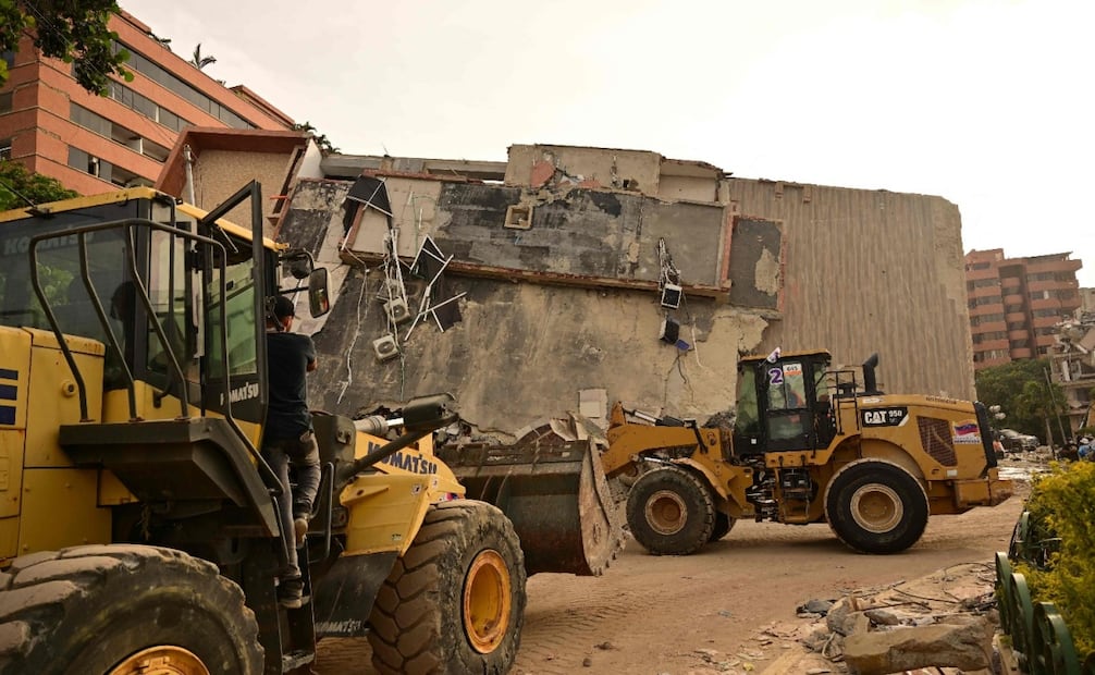 Remoción de escombros. Foto: AP