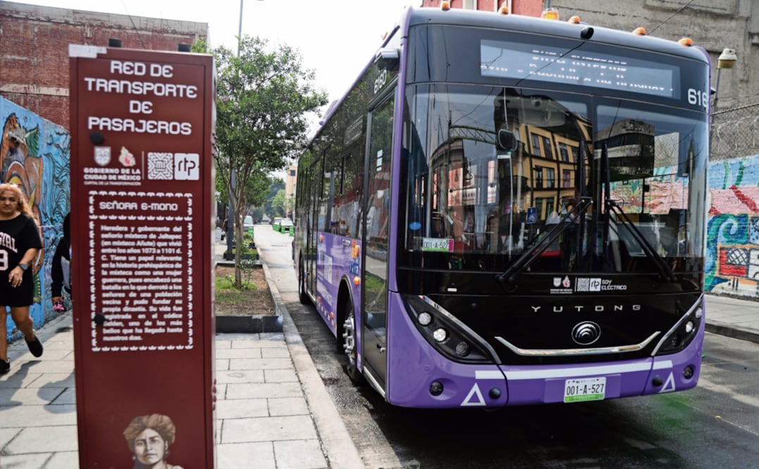 Nuevo Centrobús de CDMX arranca entre caos vial, retrasos y asientos vacíos (Foto: Carlos Mejía)