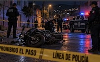 Cacería en Ecatepec: Persiguen a motociclista, le meten 8 tiros y lo matan 