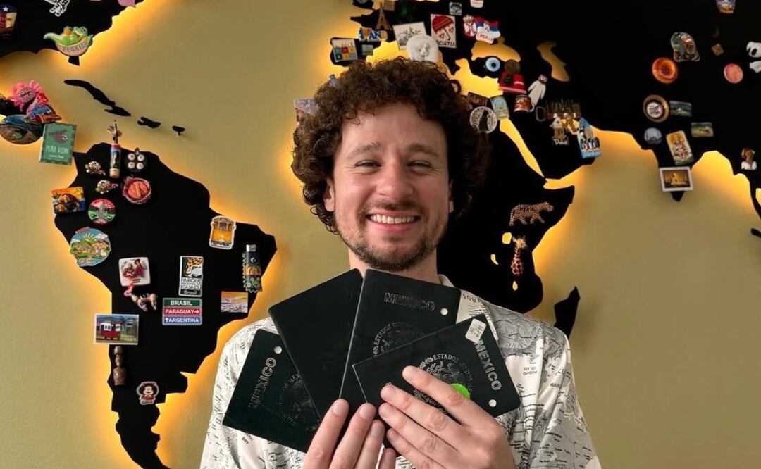 Luisito Comunica en manifestación por gentrificación