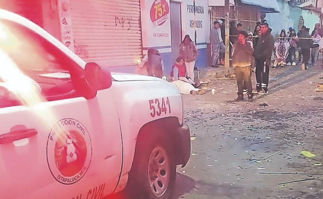 Se le prende el cuete y muere achicharrado en fiesta patronal de Ixtapaluca, Edomex