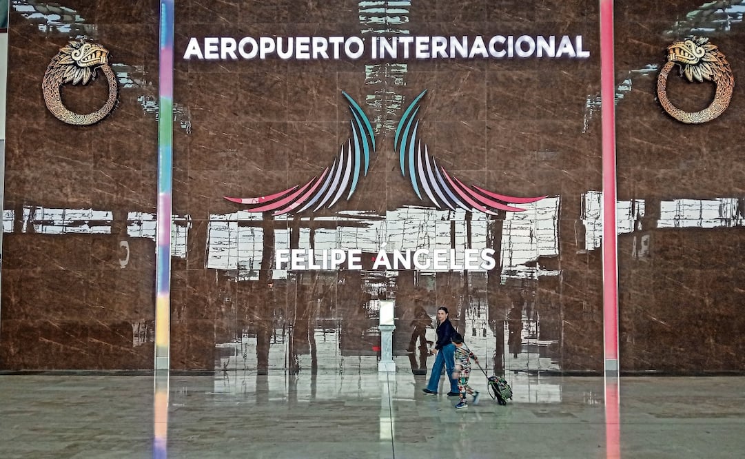 Operación del Aeropuerto Internacional Felipe Ángeles (AIFA) en la zona militar de Santa Lucía. Foto: Gabriel Pano / EL GRÁFICO