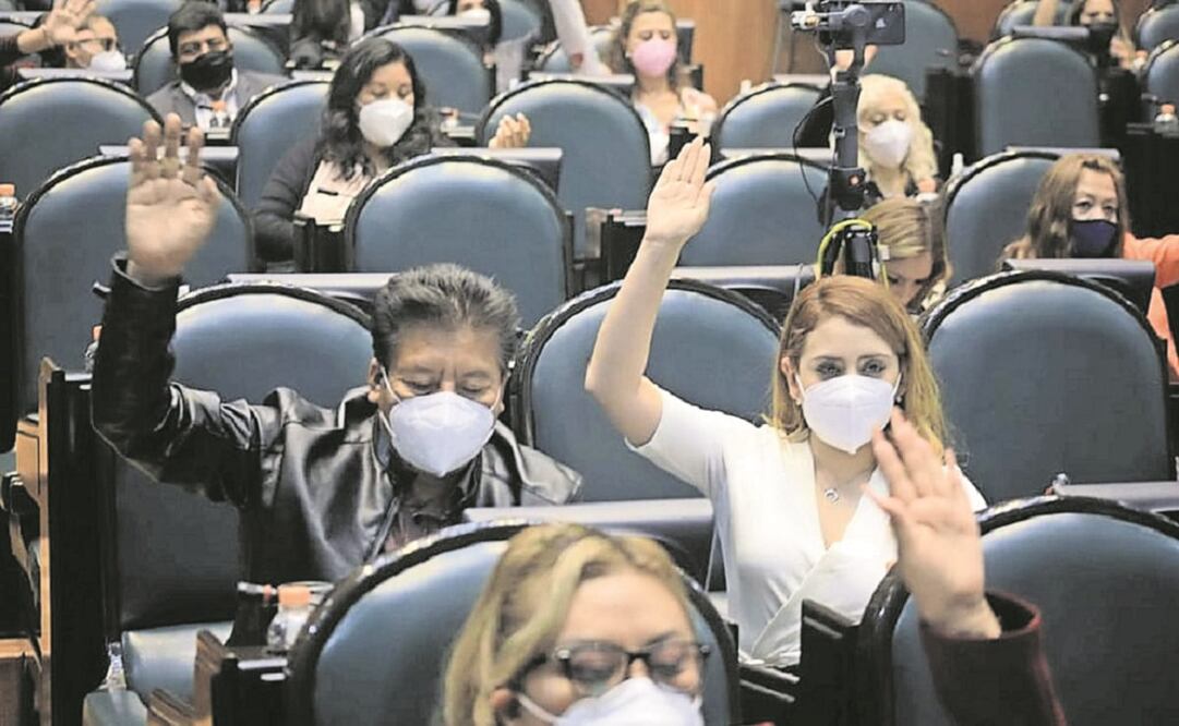 Edomex aprueba 'Ley Ingrid', da 11 años de cárcel a funcionarios que filtren imágenes