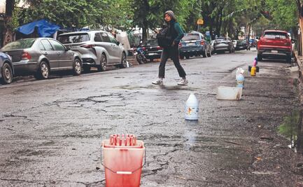 ¿Qué sanciones enfrentarán los franeleros en CDMX por apartar lugares en la calle?