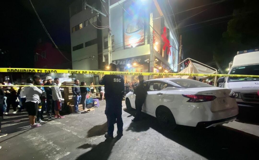 Frente a su esposa, plomean a joven elotero mientras vendía en calles de Iztapalapa (Foto: Valente Rosas)