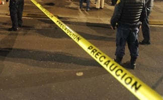 ¡El amor mata! Asesinan a una pareja a bordo de un automóvil en la alcaldía Iztapalapa