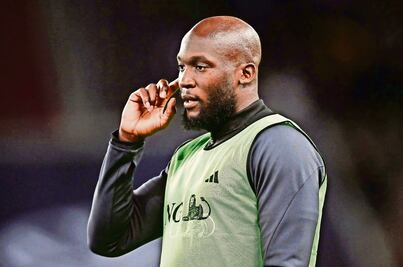 Romelu y Jordan Lukaku acusan a su familia de sabotear el funeral de su padre