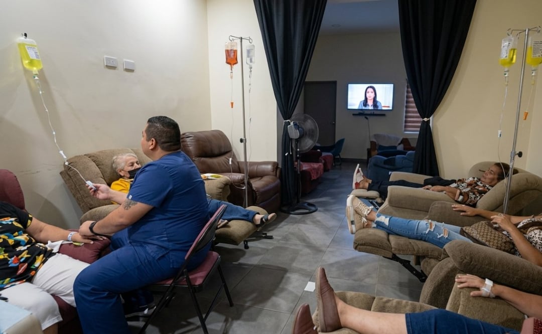 Imagen: Captura de pantalla (Sueros vitaminados en Sonora se ofrecían como cura para el cáncer y piedras en el riñón)