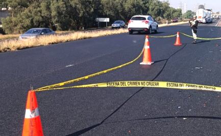 Pareja de motociclistas mueren atropellados en la México-Pirámides