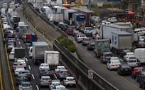 ¿Vas a salir hoy en CDMX? Checa marchas y qué autos no circulan este 5 de octubre