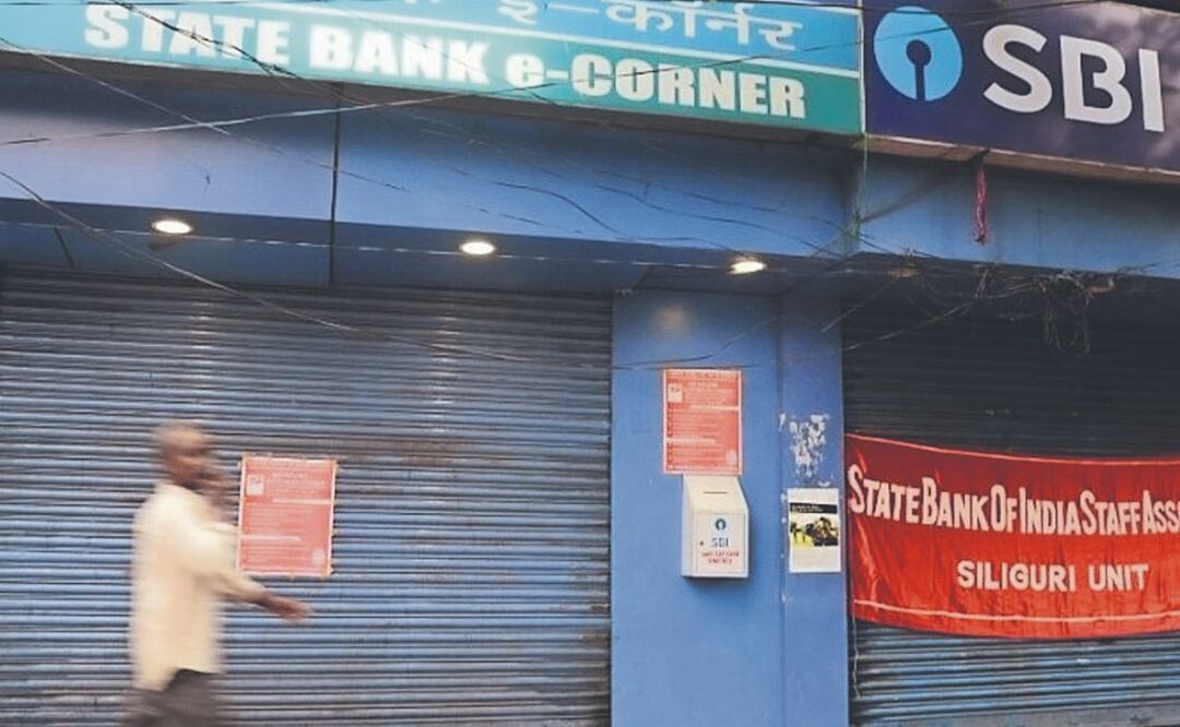 Estafadores montaron falsa sucursal bancaria defraudando a cientos de personas, en la India