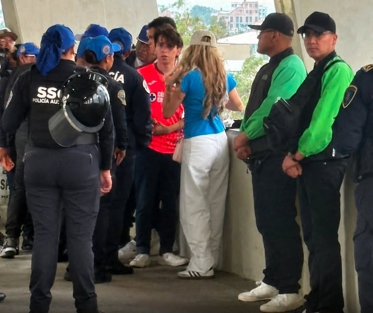 Revisión a Santiago Domínguez y su grupo (Vía: X)