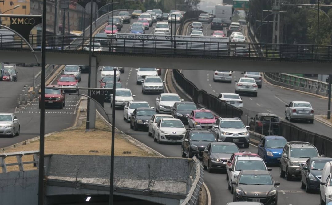 Tráfico CDMX. Foto: (Cuartoscuro)