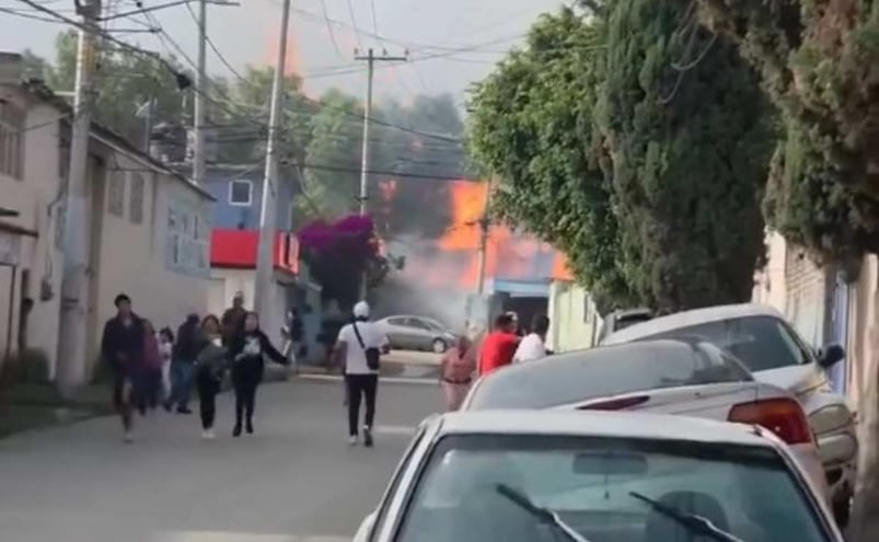 ¡Infierno en Coacalco! Explota gasera y vecinos corren para salvarse de las llamas