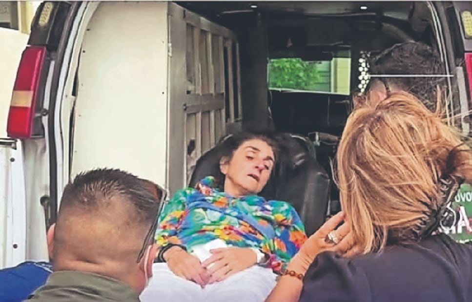 Susto con Bárbara Torres: se desmaya y termina en una ambulancia. Foto: (Especial)