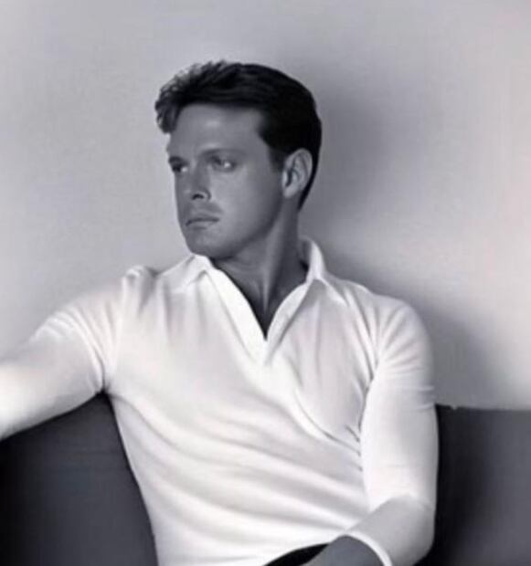 luismiguel3.jpg