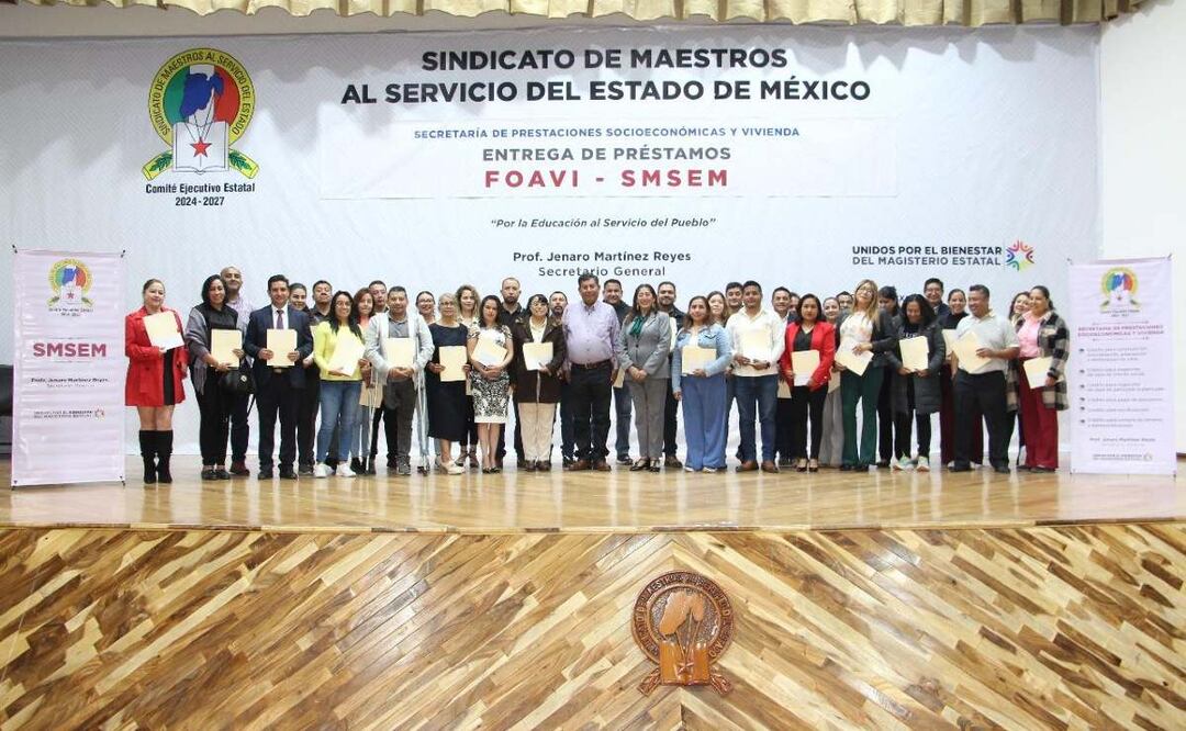 Foto: Especiales (Maestros del Edomex reciben créditos sin intereses para construir o mejorar su vivienda)